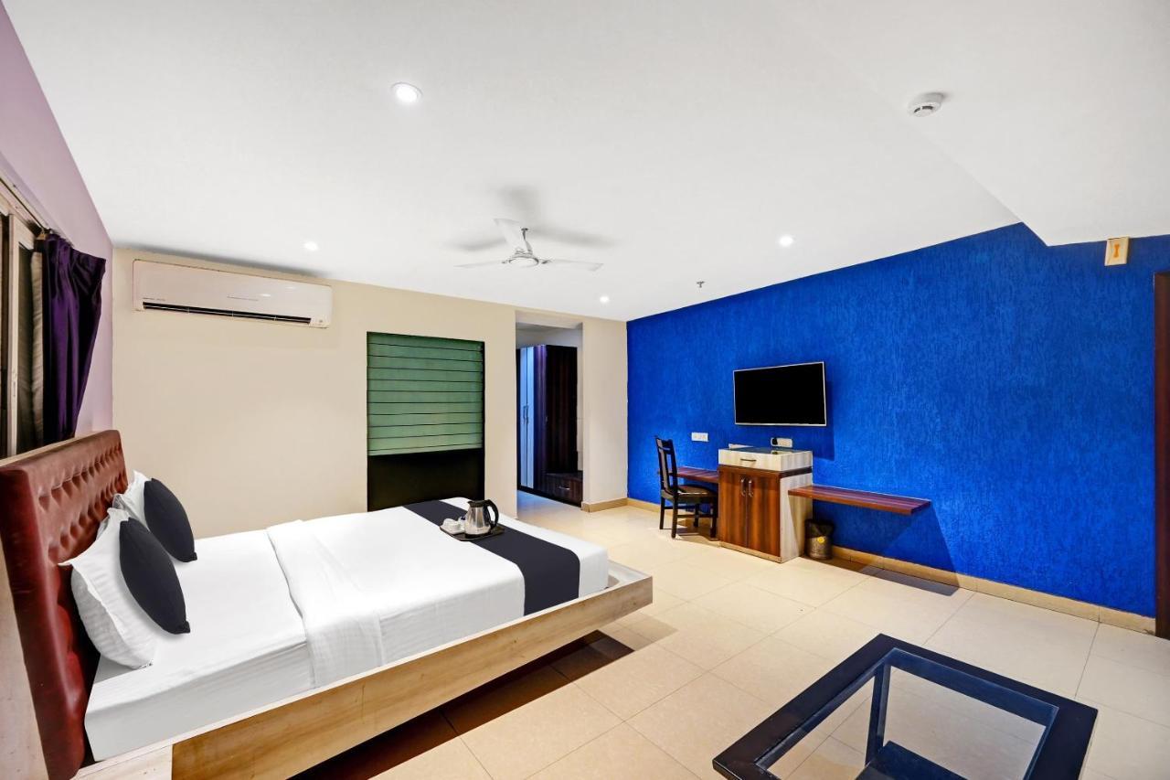 מלון בובנשוואר Townhouse Oak Pentagon Residency מראה חיצוני תמונה